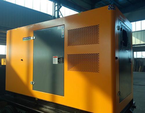 振安汽油发电机组电瓶电解液的密度应该保持在什么范围？